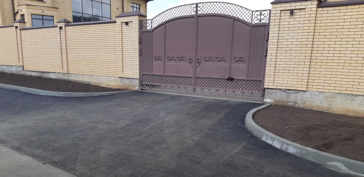 https://novorossijsk.blago-s.ru/storage/app/uploads/public/646/325/9f3/6463259f3434e253867272.png